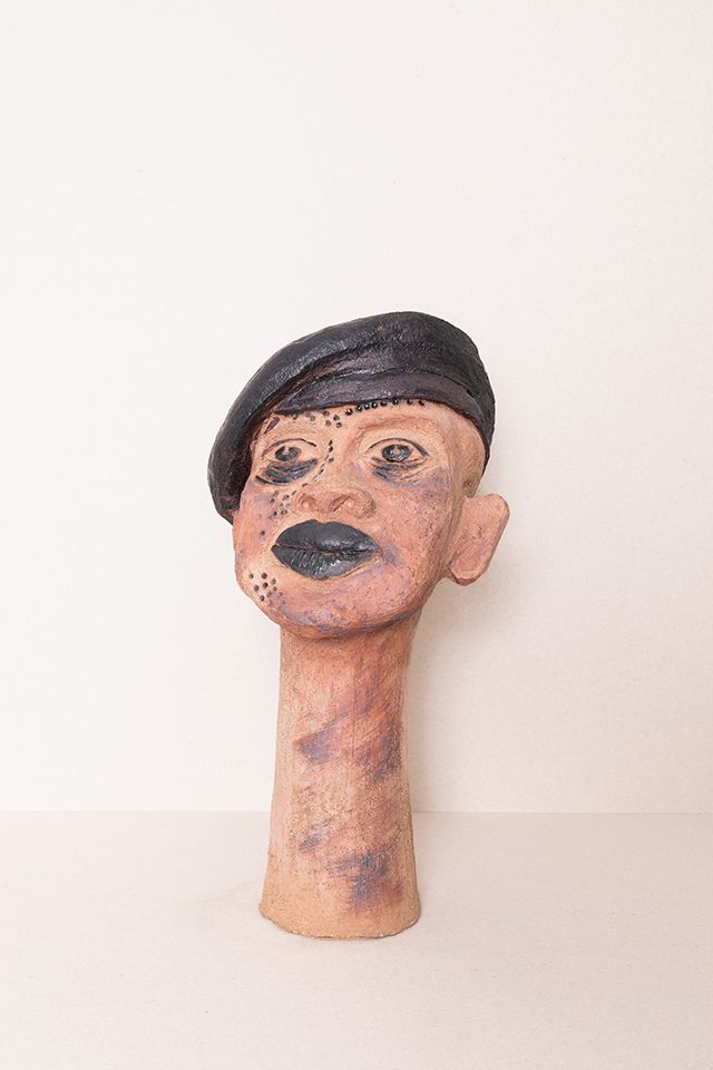 Marga Galiano. Escultura. Bust 