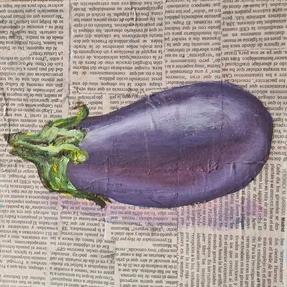 Berenjena pintada sobre papel periódico 