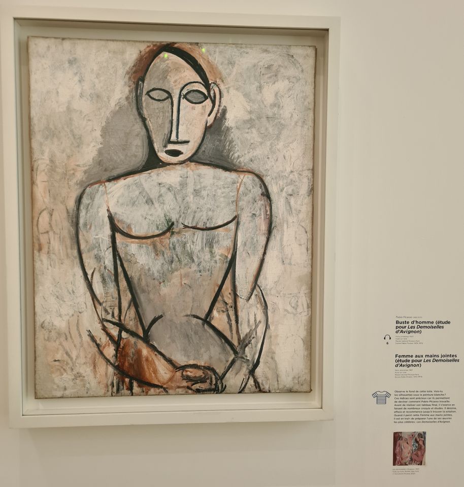 Artsgodella.com